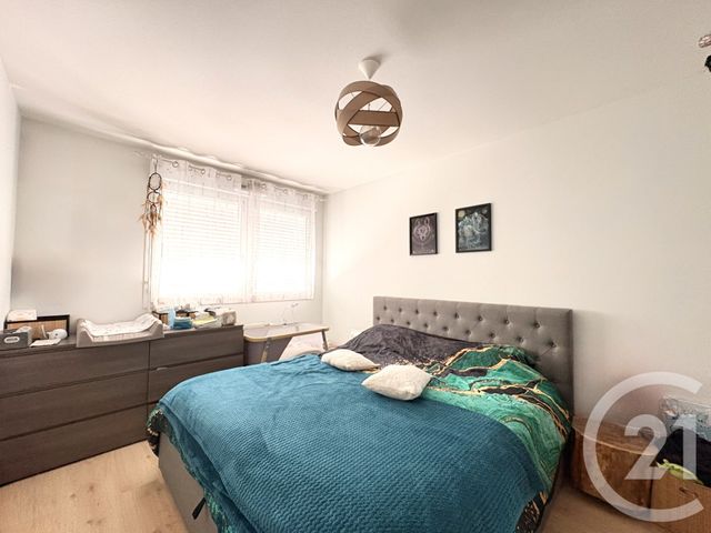 Appartement T2 à vendre - 2 pièces - 44.0 m2 - VENISSIEUX - 69 - RHONE-ALPES - Century 21 K.P.I