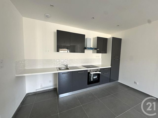 Appartement T2 à louer - 2 pièces - 42.1 m2 - ST FONS - 69 - RHONE-ALPES - Century 21 K.P.I