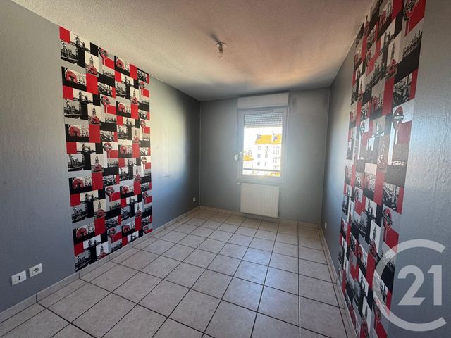Appartement T3 à vendre - 3 pièces - 69.72 m2 - ST FONS - 69 - RHONE-ALPES - Century 21 K.P.I