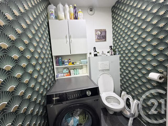 Appartement F5 à louer - 5 pièces - 93.17 m2 - ST FONS - 69 - RHONE-ALPES - Century 21 K.P.I