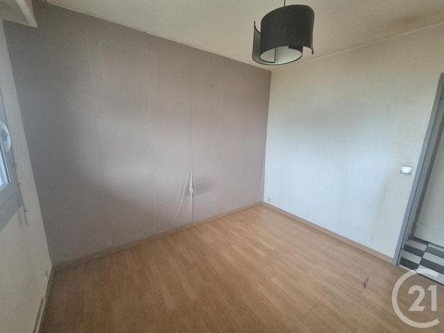 Appartement F5 à vendre - 5 pièces - 95.0 m2 - VENISSIEUX - 69 - RHONE-ALPES - Century 21 K.P.I