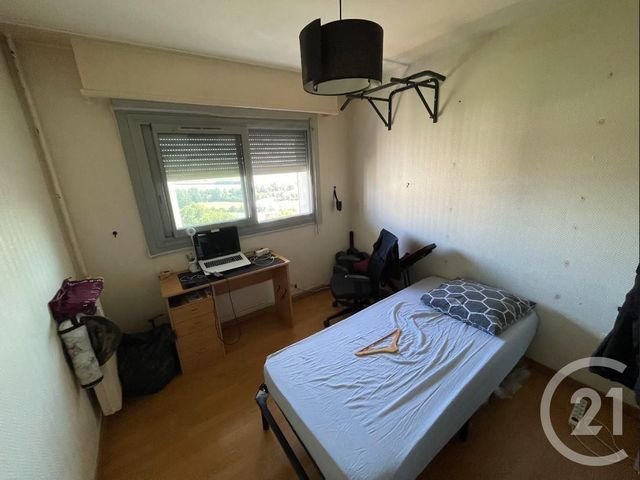 Appartement F5 à vendre - 5 pièces - 95.0 m2 - VENISSIEUX - 69 - RHONE-ALPES - Century 21 K.P.I