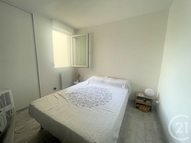 Appartement T3 à louer - 3 pièces - 65.92 m2 - VENISSIEUX - 69 - RHONE-ALPES - Century 21 K.P.I