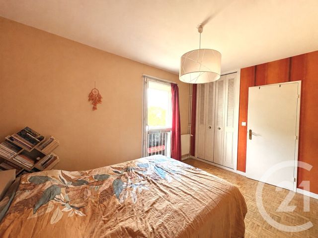 Appartement T3 à vendre - 3 pièces - 65.0 m2 - ST FONS - 69 - RHONE-ALPES - Century 21 K.P.I