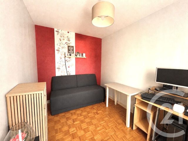Appartement T3 à vendre - 3 pièces - 65.0 m2 - ST FONS - 69 - RHONE-ALPES - Century 21 K.P.I