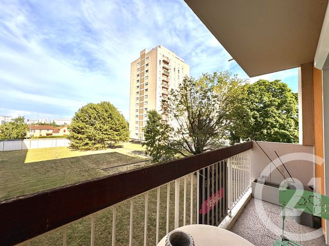 Appartement T3 à vendre - 3 pièces - 65.0 m2 - ST FONS - 69 - RHONE-ALPES - Century 21 K.P.I