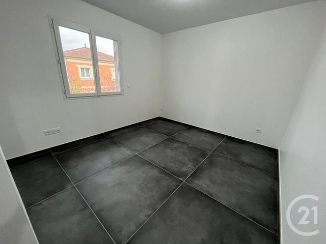 maison à louer - 5 pièces - 109.52 m2 - LE PEAGE DE ROUSSILLON - 38 - RHONE-ALPES - Century 21 K.P.I