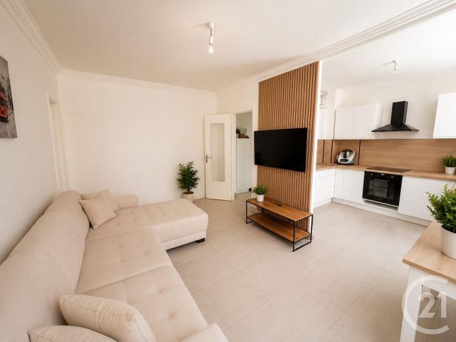 Appartement T2 à louer ST FONS