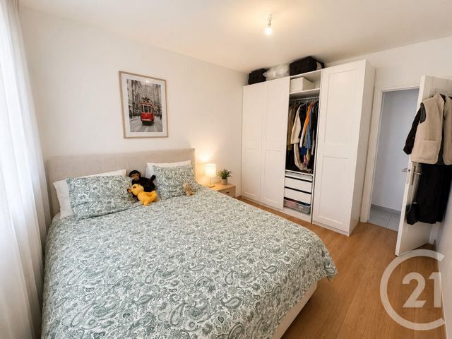 Appartement T2 à louer - 2 pièces - 48.55 m2 - ST FONS - 69 - RHONE-ALPES - Century 21 K.P.I
