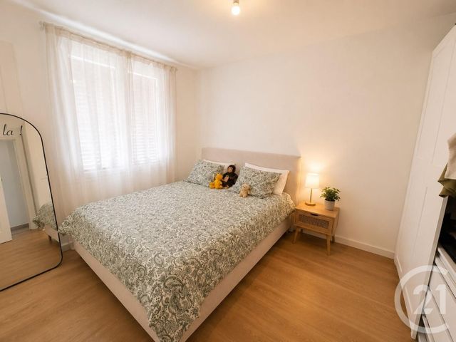 Appartement T2 à louer - 2 pièces - 48.55 m2 - ST FONS - 69 - RHONE-ALPES - Century 21 K.P.I