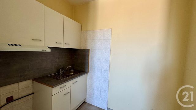 Appartement T2 à vendre - 2 pièces - 36.85 m2 - ST FONS - 69 - RHONE-ALPES - Century 21 K.P.I