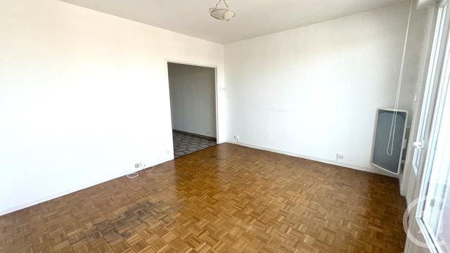 Appartement T3 à louer ST FONS