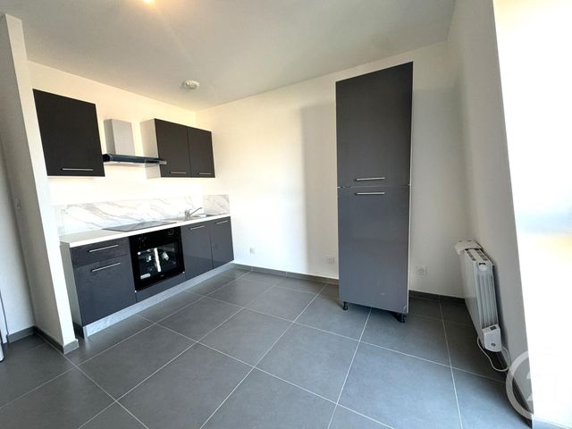 Appartement T2 à louer - 2 pièces - 28.3 m2 - ST FONS - 69 - RHONE-ALPES - Century 21 K.P.I