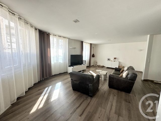 Appartement T5 à vendre - 5 pièces - 99.7 m2 - ST FONS - 69 - RHONE-ALPES - Century 21 K.P.I