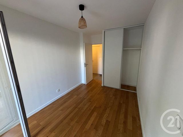 Appartement F3 à vendre - 3 pièces - 64.0 m2 - LYON - 69007 - RHONE-ALPES - Century 21 K.P.I