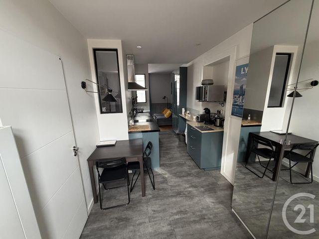 Appartement Studio à louer - 1 pièce - 34.43 m2 - ST FONS - 69 - RHONE-ALPES - Century 21 K.P.I