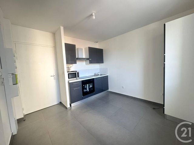 Appartement T2 à louer - 2 pièces - 28.5 m2 - ST FONS - 69 - RHONE-ALPES - Century 21 K.P.I