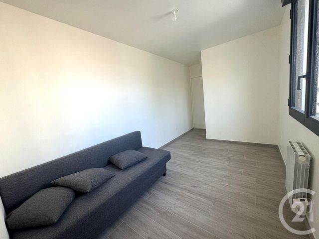 Appartement T2 à louer - 2 pièces - 28.5 m2 - ST FONS - 69 - RHONE-ALPES - Century 21 K.P.I