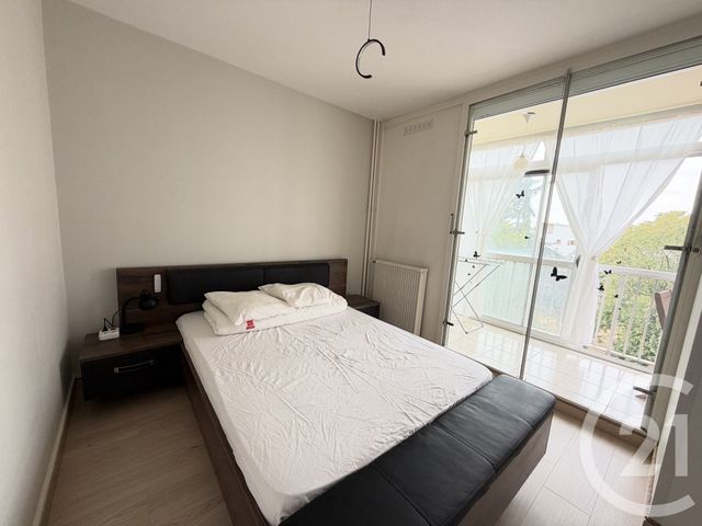 Appartement Studio à louer - 1 pièce - 40.55 m2 - VENISSIEUX - 69 - RHONE-ALPES - Century 21 K.P.I