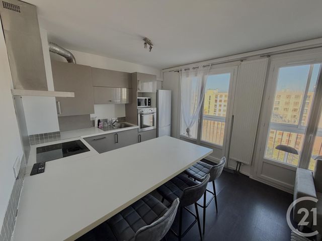 Appartement F2 à louer - 2 pièces - 49.66 m2 - DECINES CHARPIEU - 69 - RHONE-ALPES - Century 21 K.P.I