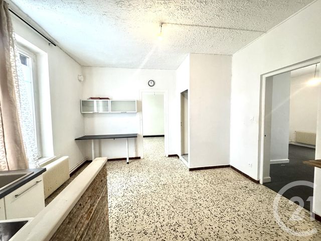 Appartement T3 à vendre - 3 pièces - 61.53 m2 - ST FONS - 69 - RHONE-ALPES - Century 21 K.P.I